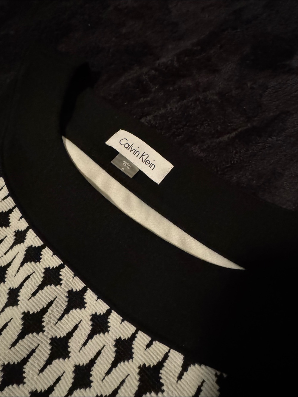 Calvin Klein Black & White Geometric Midi Dress - Picture 3 of 5